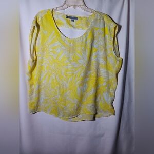 JENNIFER LOPEZ Floral Yellow Women's Top